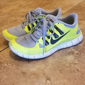 Women's Nike Free 5.0 running shoe